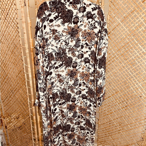 Free People Play it Cool Ivory / Cream Boho Kimono - Picture 8 of 14